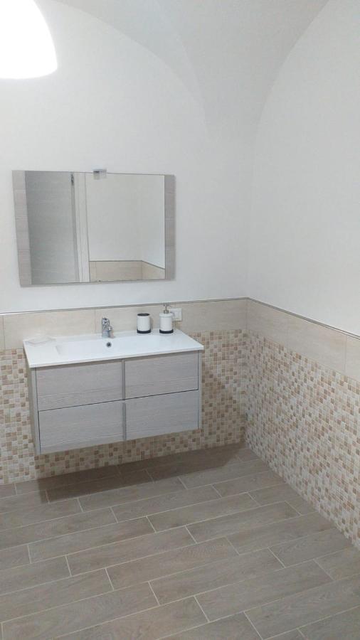 מלון צ'יניזי Shalom מראה חיצוני תמונה